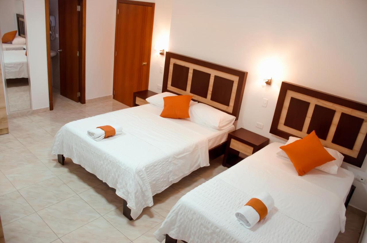 Torre Alba Aparthotel Santo Domingo de los Colorados Luaran gambar