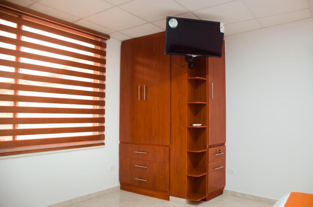 Torre Alba Aparthotel Santo Domingo de los Colorados Luaran gambar