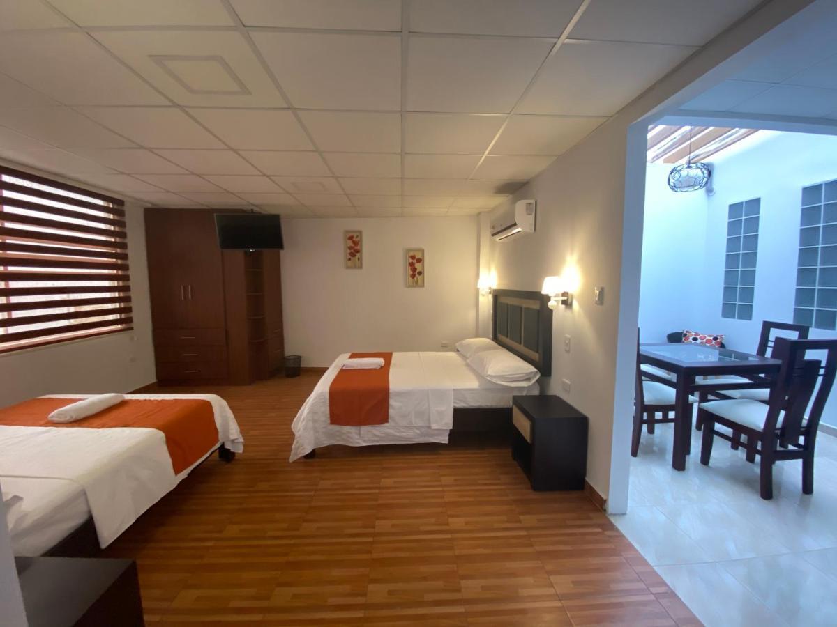 Torre Alba Aparthotel Santo Domingo de los Colorados Luaran gambar
